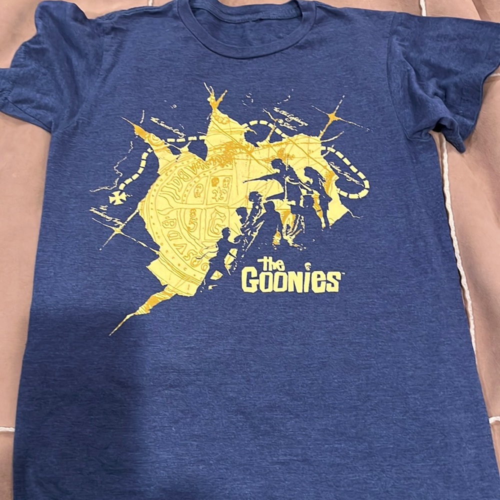 Goodies T-shirt boys large